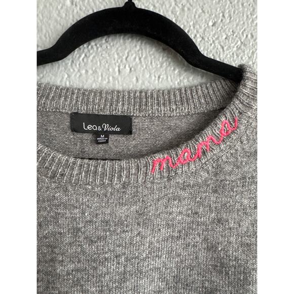 Women's Lea & Viola Embroidered Mama Crewneck Sweater in Gray size M Boho Preppy - Picture 2 of 4